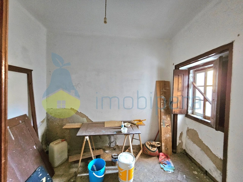 Moradia T4 para Venda em Alferce Foto 20