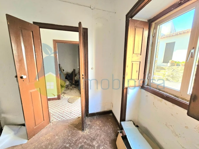 Moradia T4 para Venda em Alferce Foto 22