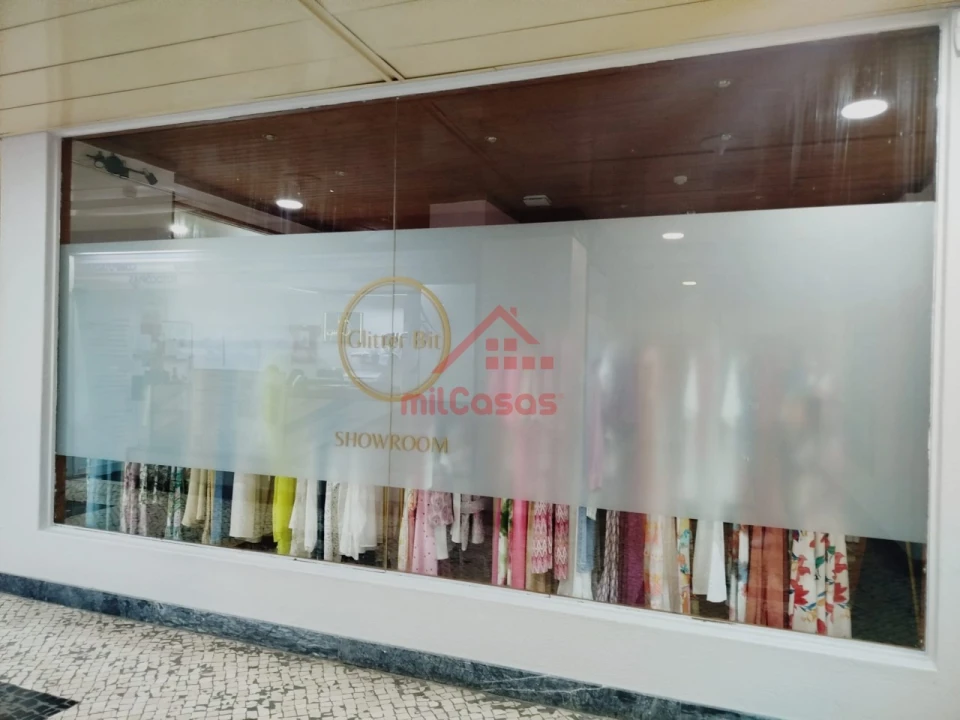 Loja para Arrendamento em Lumiar Foto 4