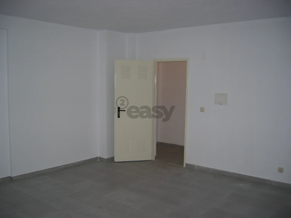 Apartamento T3 para Venda em Carnaxide e Queijas Foto 66