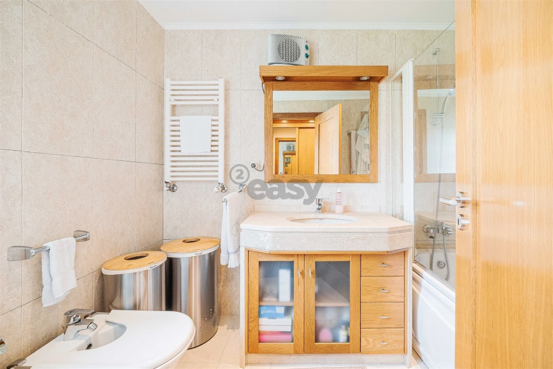 Apartamento T3 para Venda em Carnaxide e Queijas Foto 96