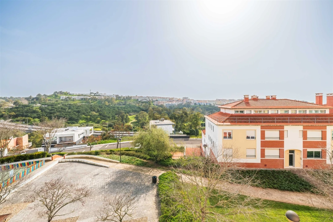 Apartamento T3 para Venda em Carnaxide e Queijas Foto 103