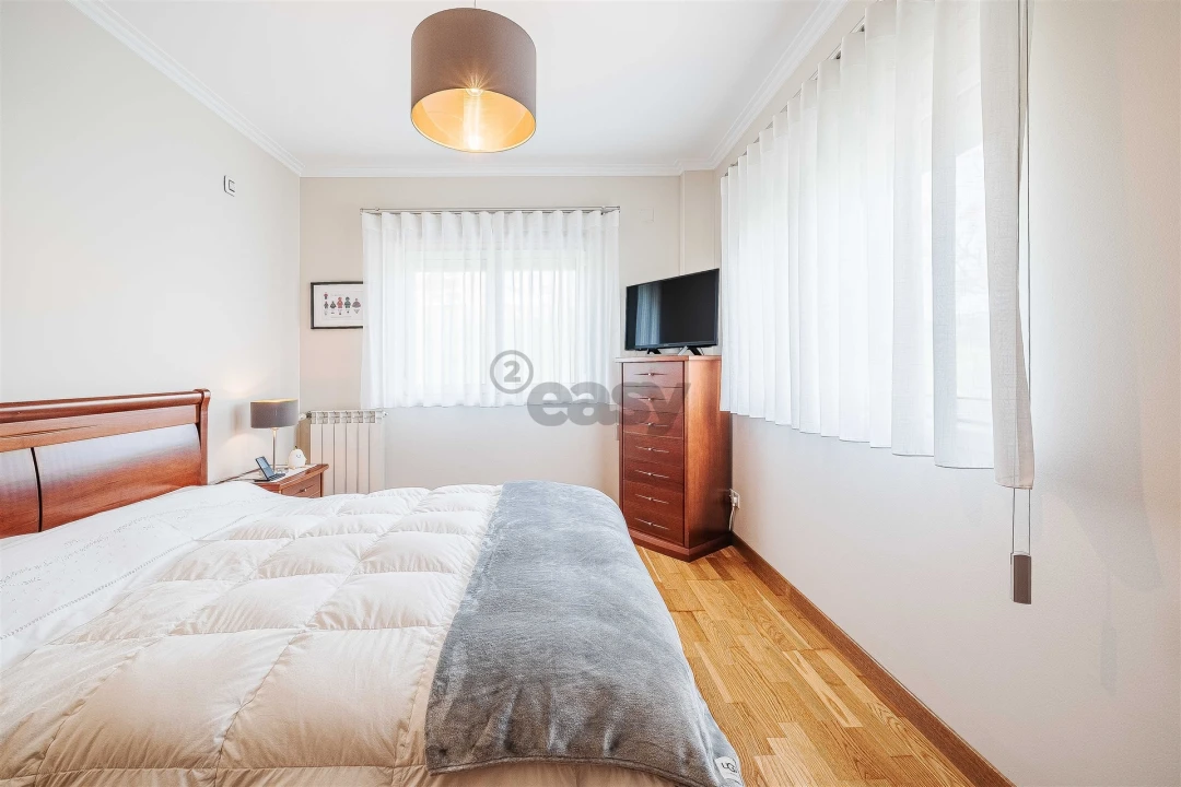 Apartamento T3 para Venda em Carnaxide e Queijas Foto 92