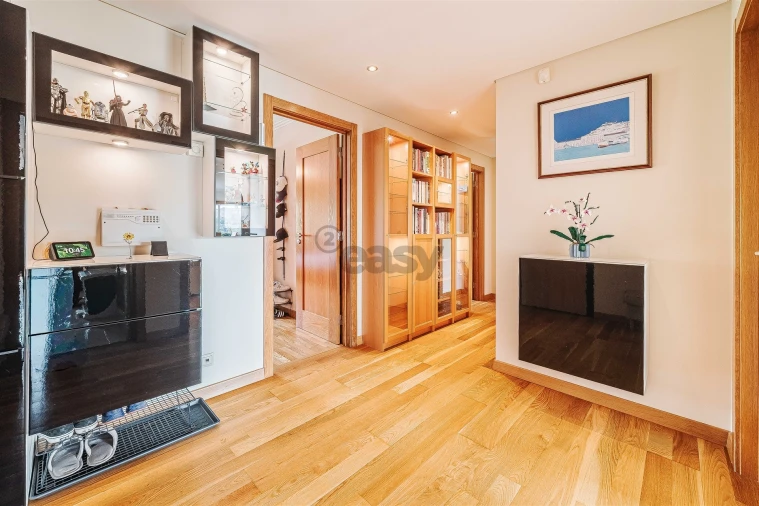 Apartamento T3 para Venda em Carnaxide e Queijas Foto 82