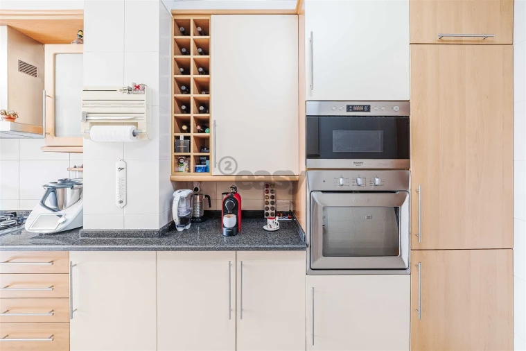 Apartamento T3 para Venda em Carnaxide e Queijas Foto 108