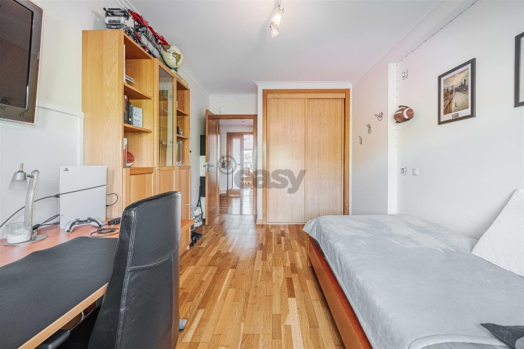 Apartamento T3 para Venda em Carnaxide e Queijas Foto 81