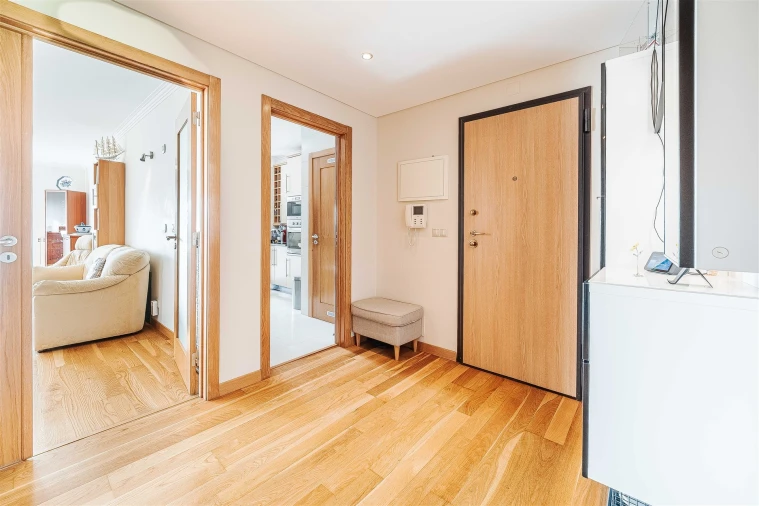 Apartamento T3 para Venda em Carnaxide e Queijas Foto 22