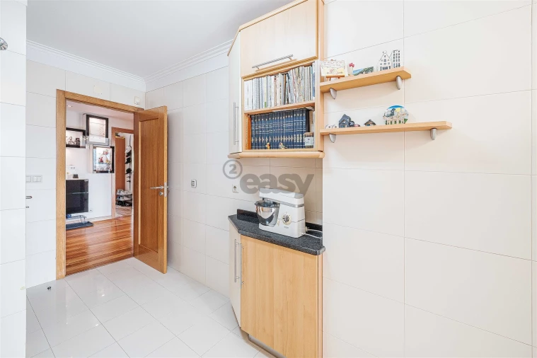 Apartamento T3 para Venda em Carnaxide e Queijas Foto 118