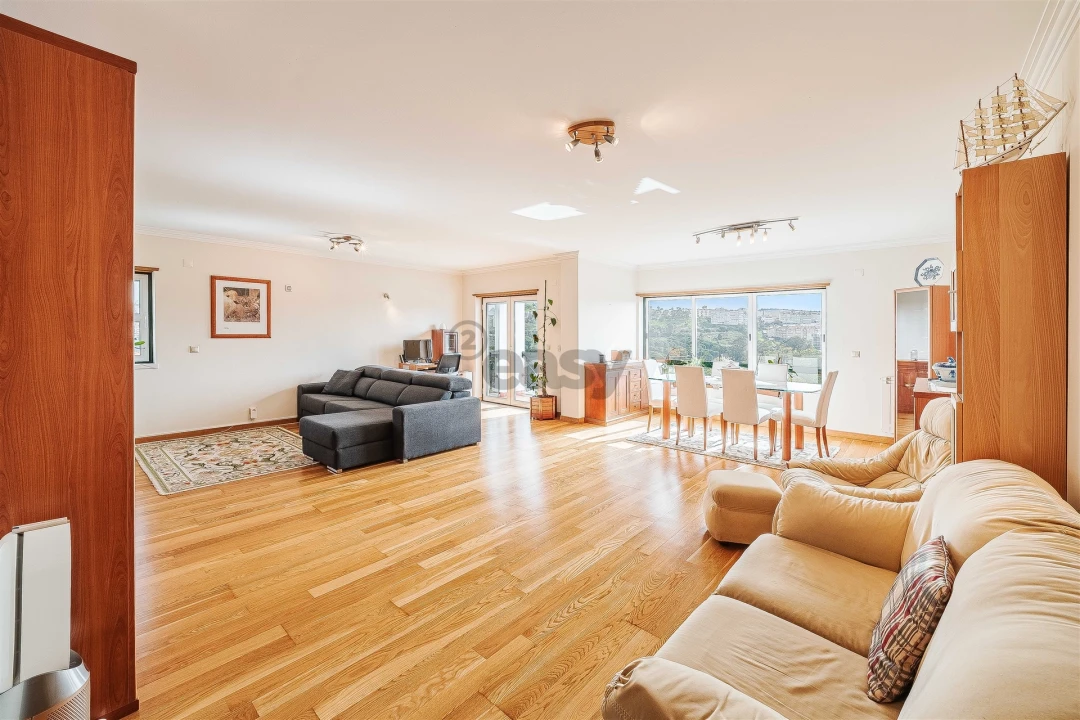 Apartamento T3 para Venda em Carnaxide e Queijas Foto 71