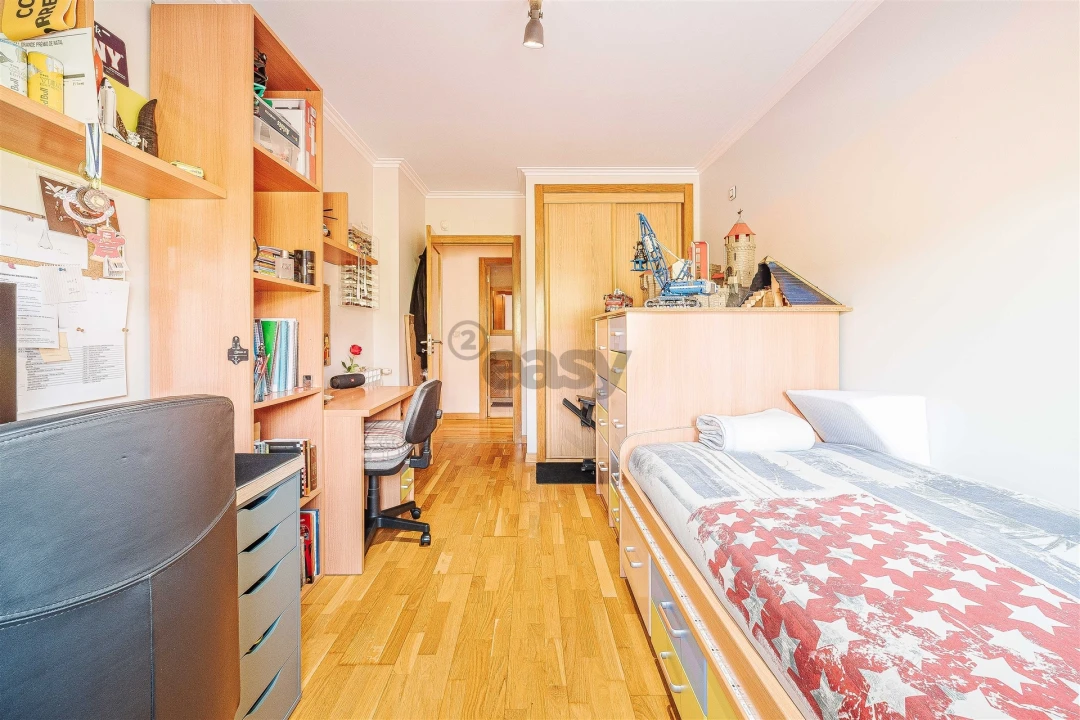 Apartamento T3 para Venda em Carnaxide e Queijas Foto 88