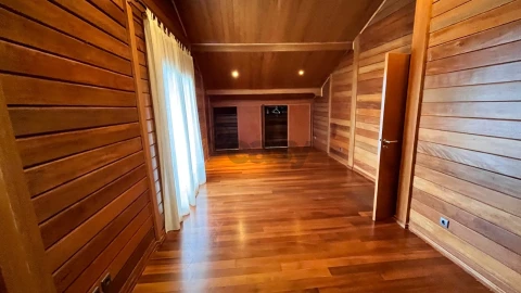 Moradia T4 para Arrendamento em Ericeira