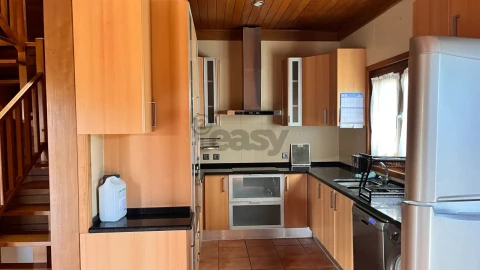 Moradia T4 para Arrendamento em Ericeira