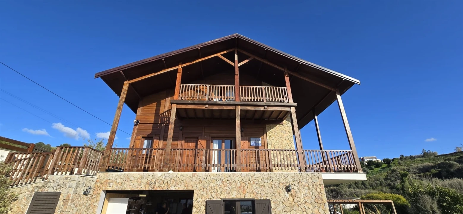 Moradia T4 para Arrendamento em Ericeira Foto 3