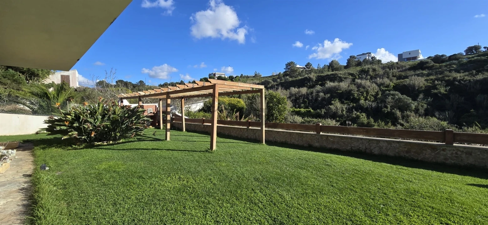 Moradia T4 para Arrendamento em Ericeira Foto 11