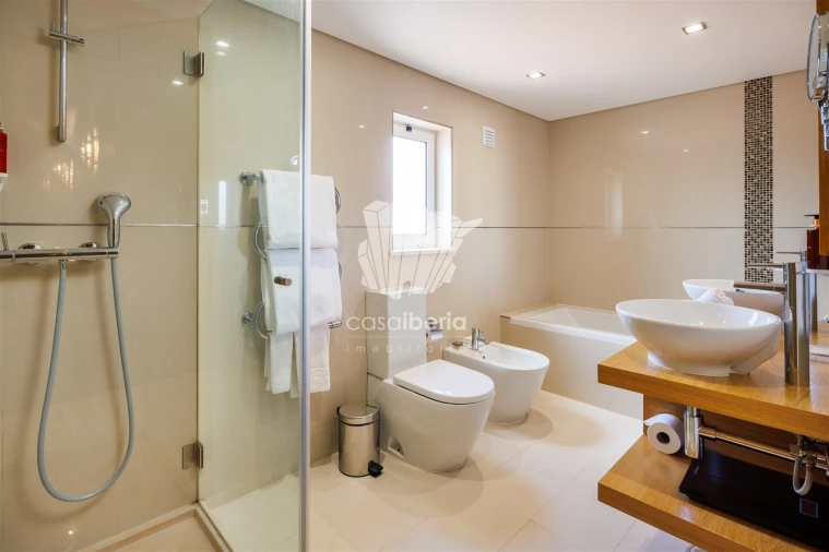 Moradia T3 para Venda em Lagoa e Carvoeiro Foto 18