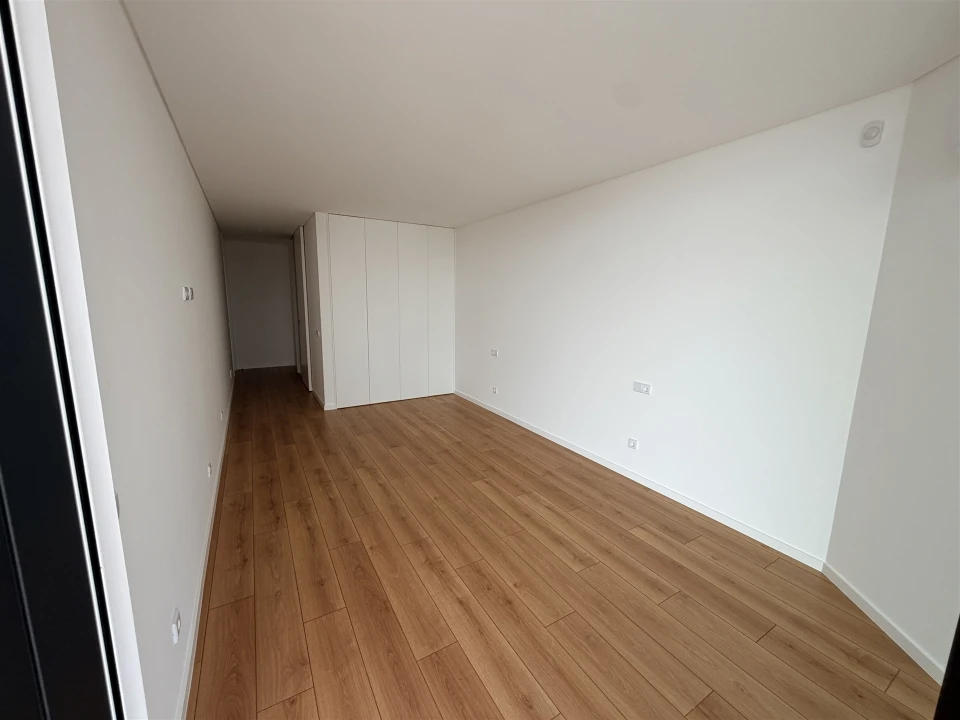 Apartamento T2 para Venda em Olhão Foto 15