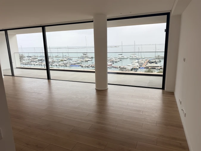 Apartamento T2 para Venda em Olhão Foto 4