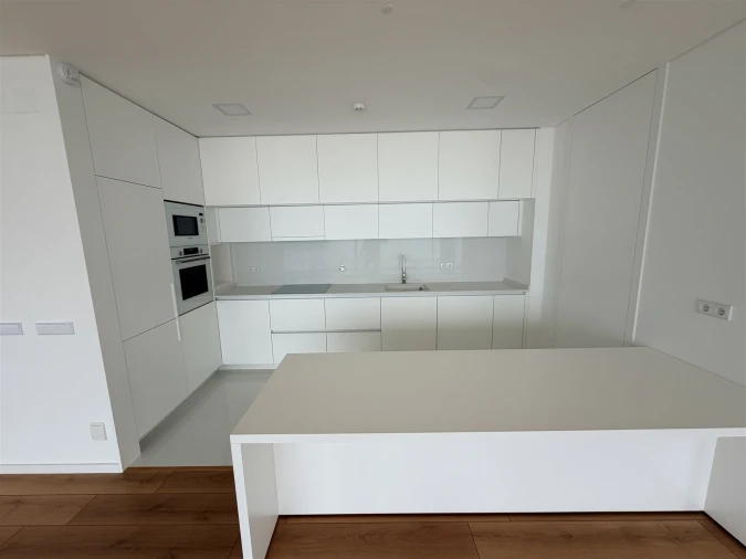 Apartamento T2 para Venda em Olhão Foto 6