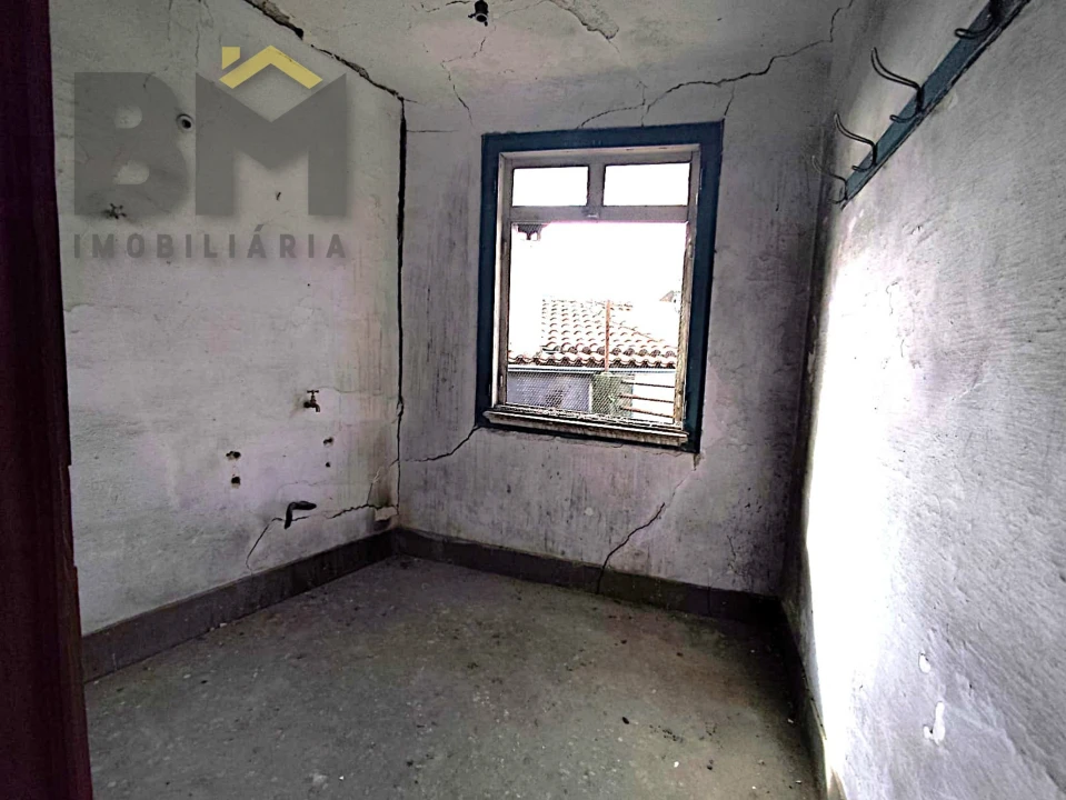 Prédio para Venda em Alcains Foto 14