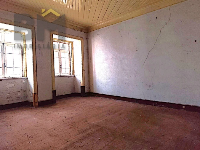 Prédio para Venda em Alcains Foto 8