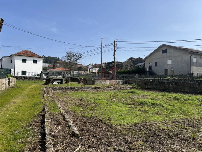 Moradia T4 para Venda em Raimonda Foto 10