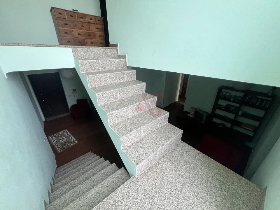 Moradia T4 para Venda em Raimonda Foto 39