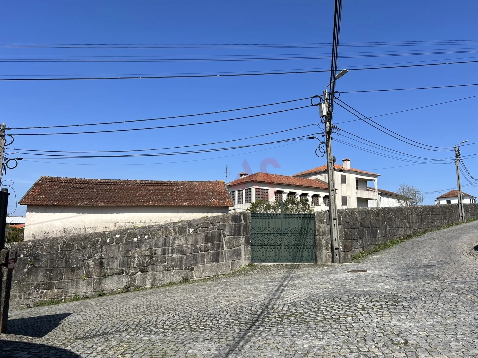 Moradia T4 para Venda em Raimonda Foto 47