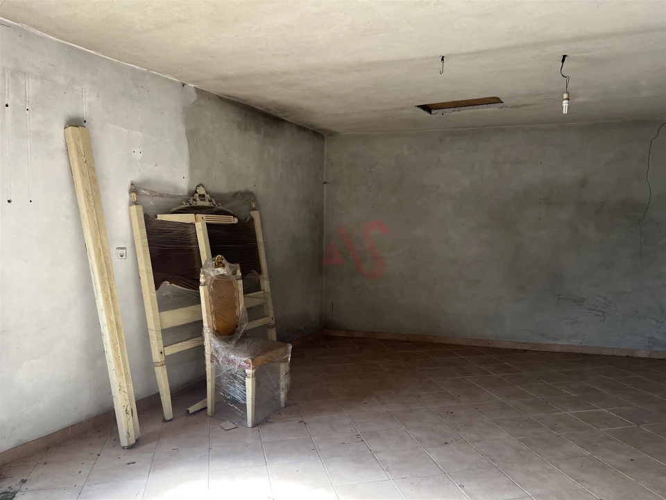 Moradia T11 para Venda em Raimonda Foto 18