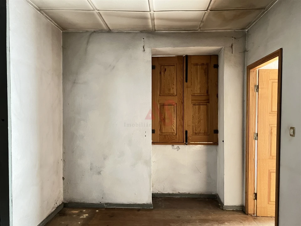 Moradia T11 para Venda em Raimonda Foto 24