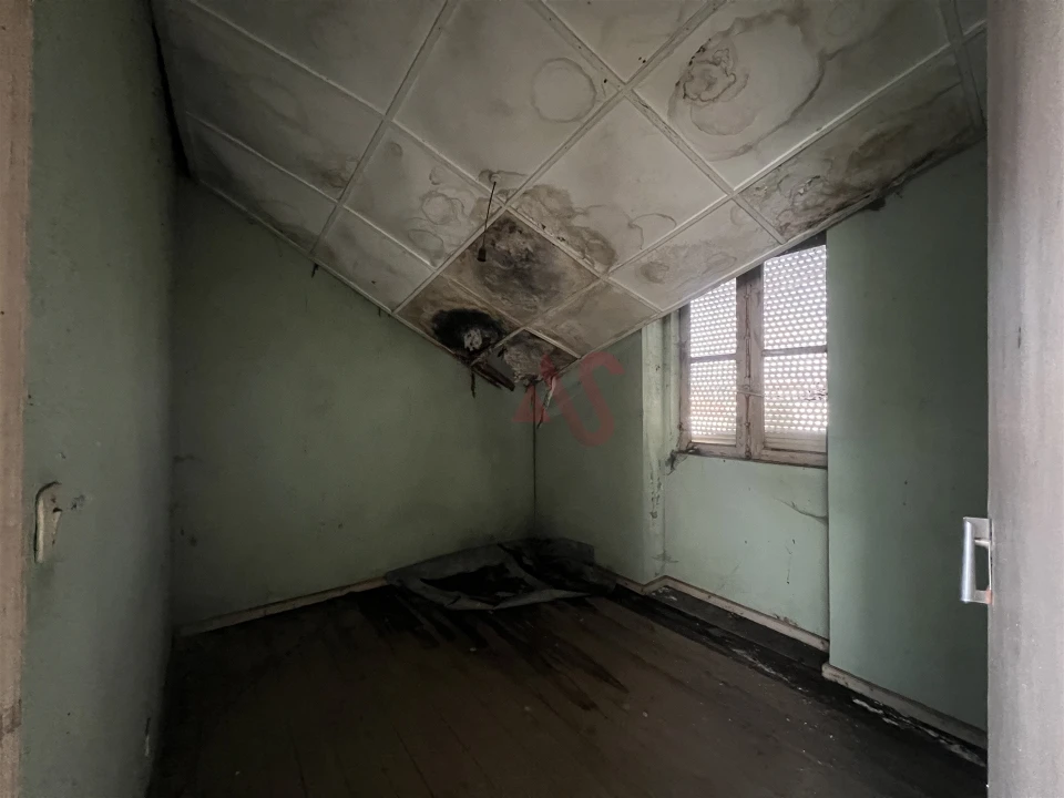 Moradia T11 para Venda em Raimonda Foto 10