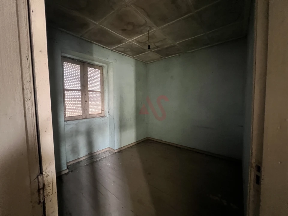 Moradia T11 para Venda em Raimonda Foto 9