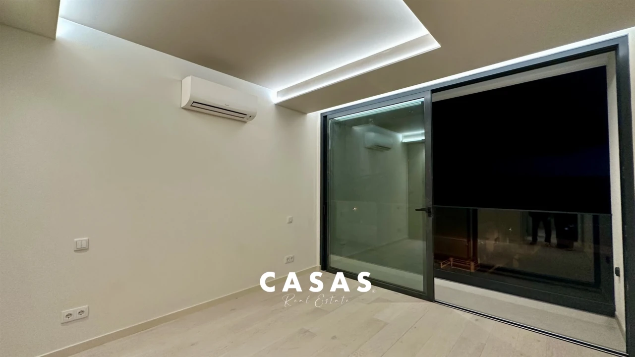 Moradia T3 para Venda em Funchal (Santa Maria Maior) Foto 46