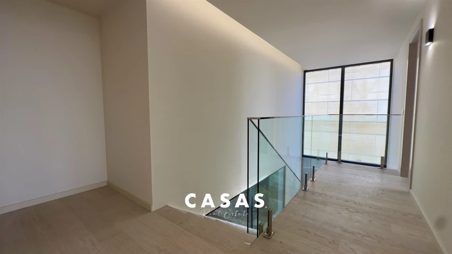 Moradia T3 para Venda em Funchal (Santa Maria Maior) Foto 22