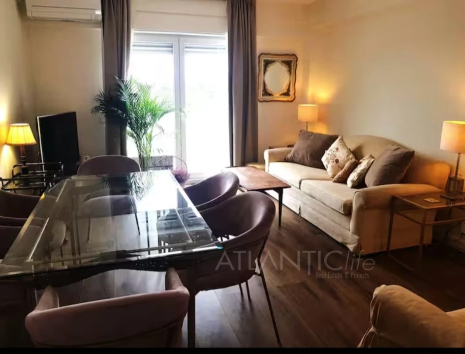 Apartamento T2 para Venda em Santa Maria e São Miguel, São Martinho, São Pedro Penaferrim Foto 1