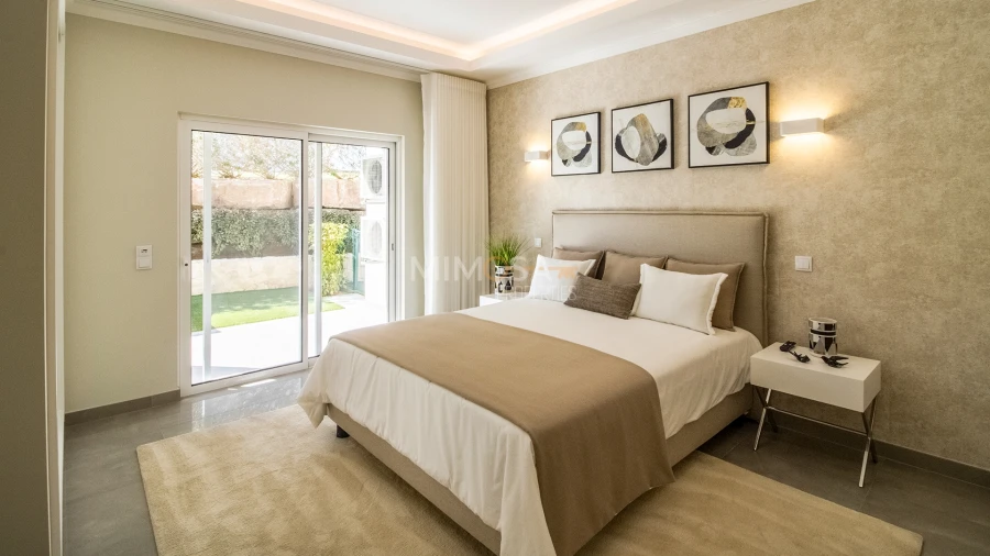 Moradia T2 para Venda em Lagos (São Sebastião e Santa Maria) Foto 15