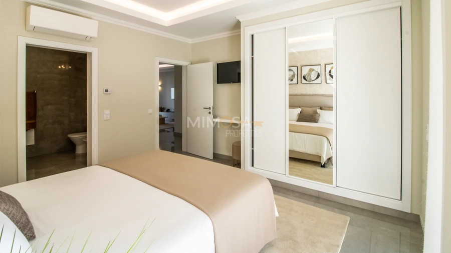 Moradia T2 para Venda em Lagos (São Sebastião e Santa Maria) Foto 16