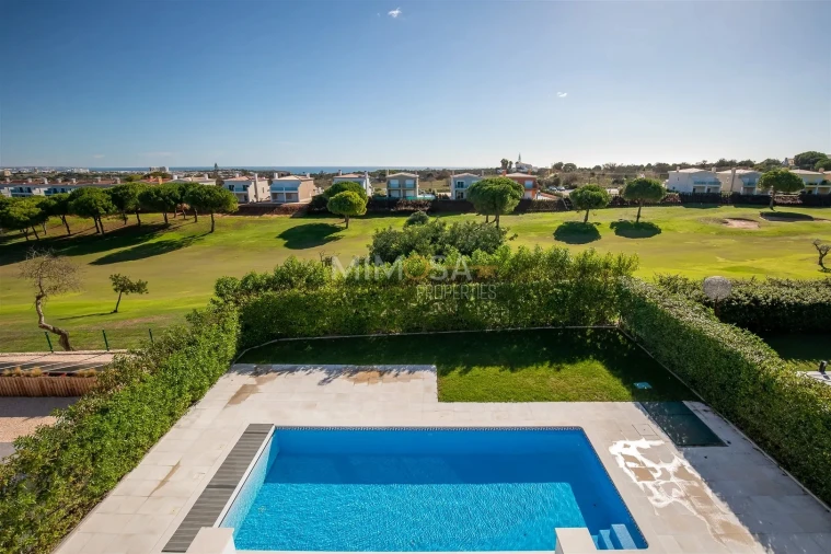 Moradia T4 para Venda em Lagos (São Sebastião e Santa Maria) Foto 19