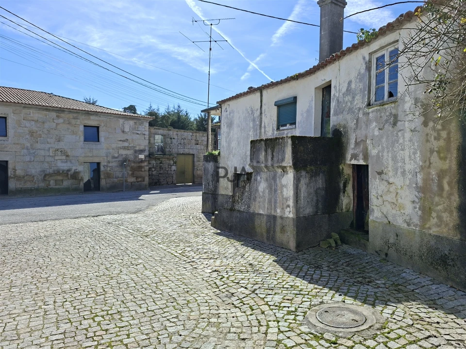 Moradia T4 para Venda em Casal Vasco Foto 5