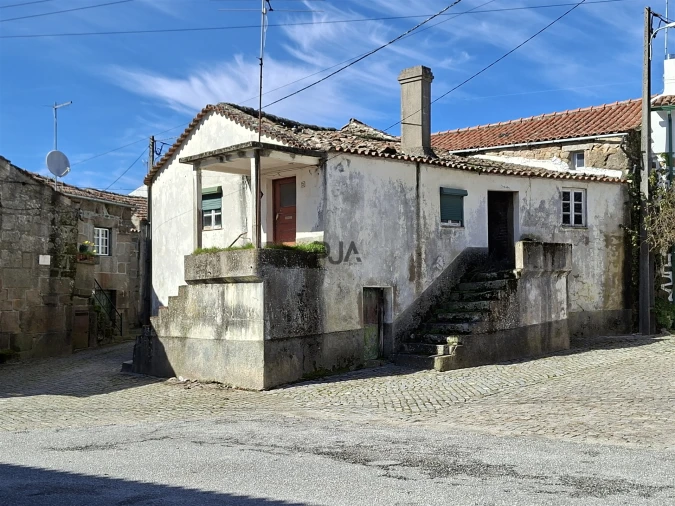 Moradia T4 para Venda em Casal Vasco