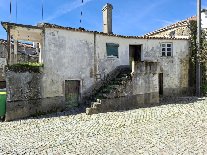 Moradia T4 para Venda em Casal Vasco Foto 2