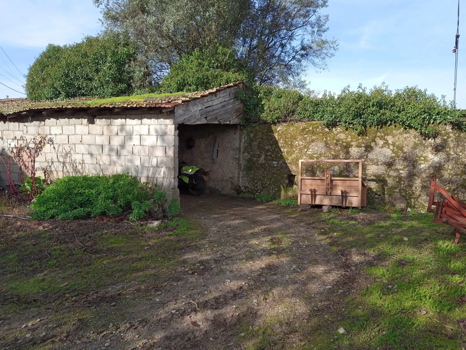 Moradia T1 para Venda em Ovoa e Vimieiro Foto 8