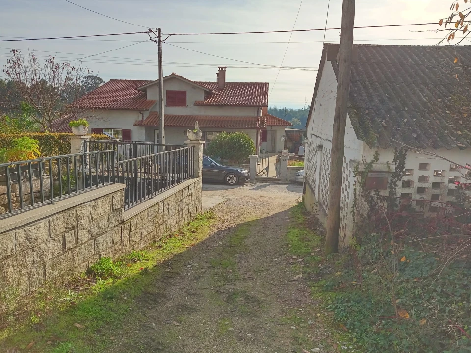 Moradia T1 para Venda em Ovoa e Vimieiro Foto 6