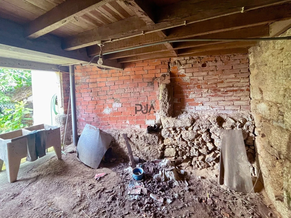 Moradia T2 para Venda em Ovoa e Vimieiro Foto 12