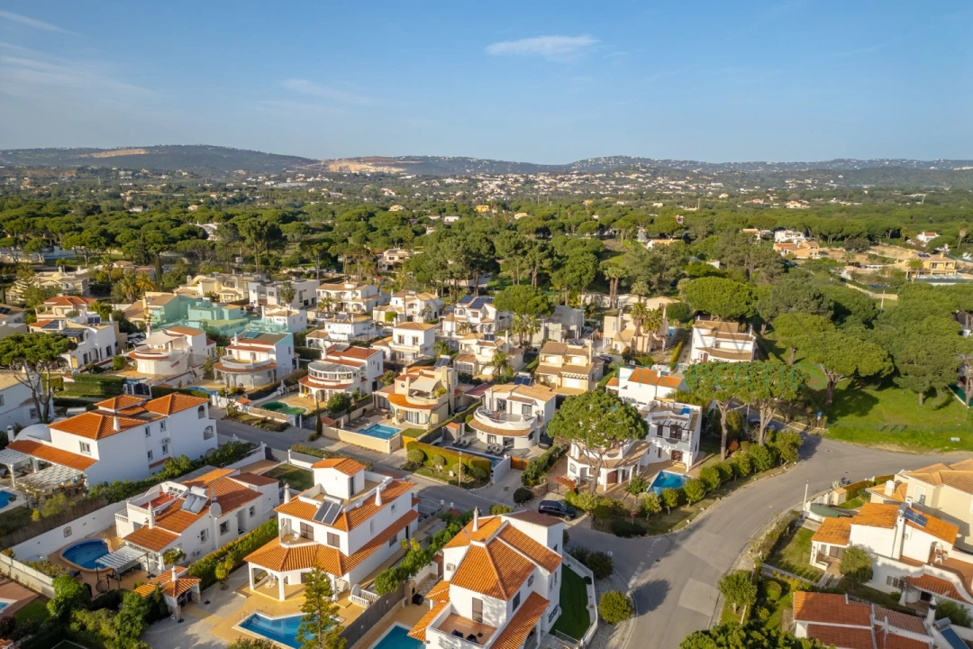 Moradia T3 para Venda em Quarteira Foto 39