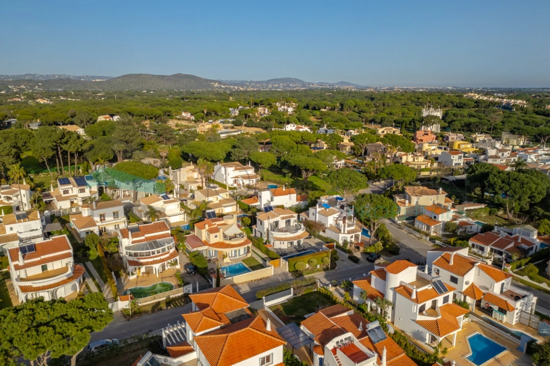 Moradia T3 para Venda em Quarteira Foto 38