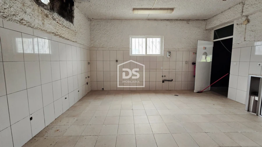 Negócio para Venda em Lajeosa do Mondego Foto 17