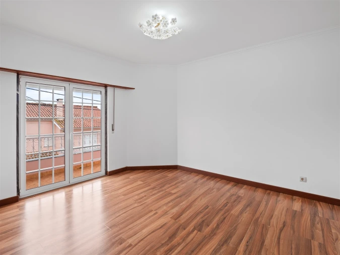 Moradia T4 para Arrendamento em Alcabideche Foto 12