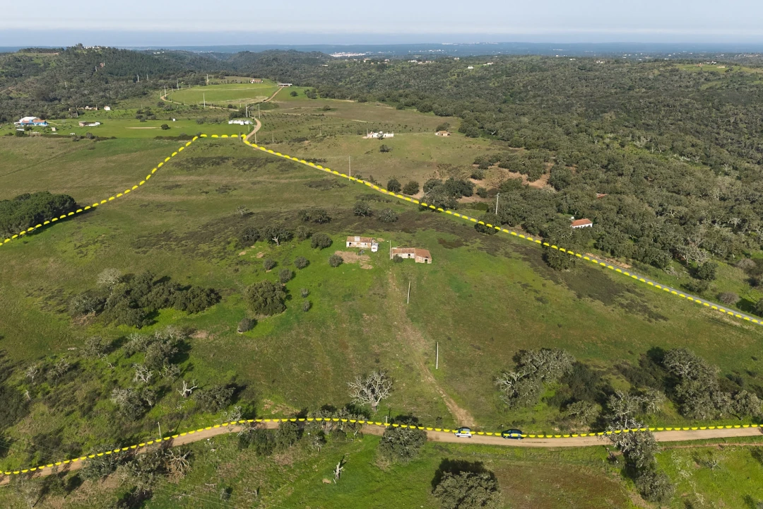 Quinta T2 para Venda em São Francisco da Serra Foto 2