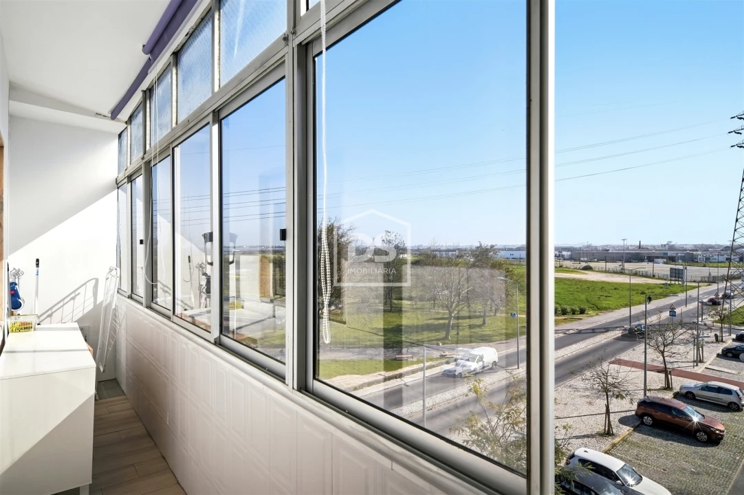 Apartamento T2 para Venda em Baixa da Banheira e Vale da Amoreira Foto 14