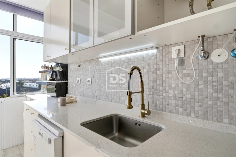 Apartamento T2 para Venda em Baixa da Banheira e Vale da Amoreira Foto 15